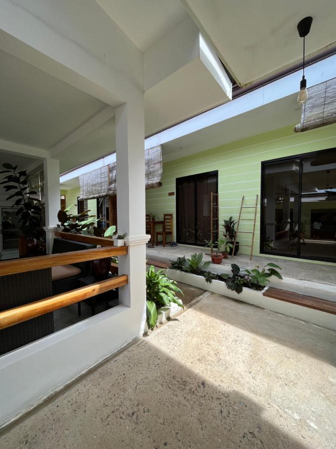 Hutch Lodging House El Nido Extérieur photo